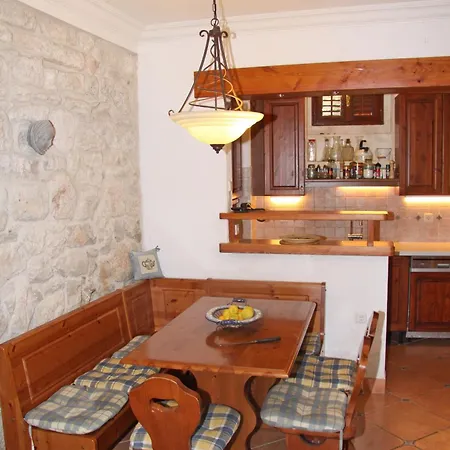 Seaside House Sutivan, Brac - 23655 Casa de Férias *