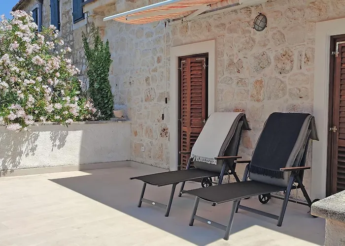 Seaside House Sutivan, Brac - 23655 Vikendica Sutivan